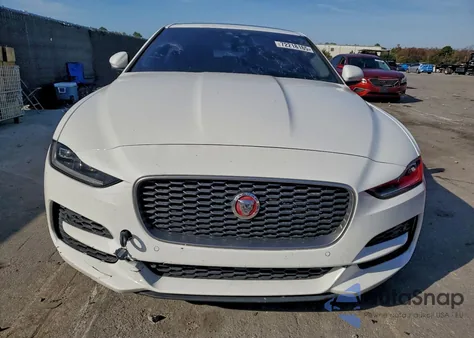 2020 Jaguar Xe S z USA, uszkodzony, nr VIN SAJAE4FX2LCP61571